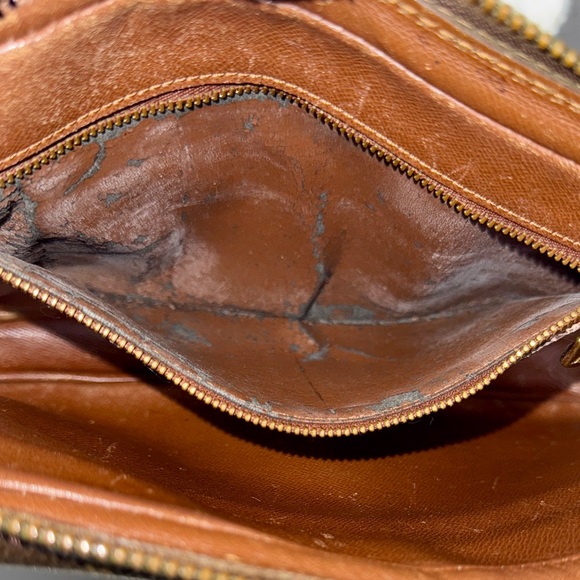 Auth LOUIS VUITTON Vintage Clutch/Wristlet - Picture 10 of 13